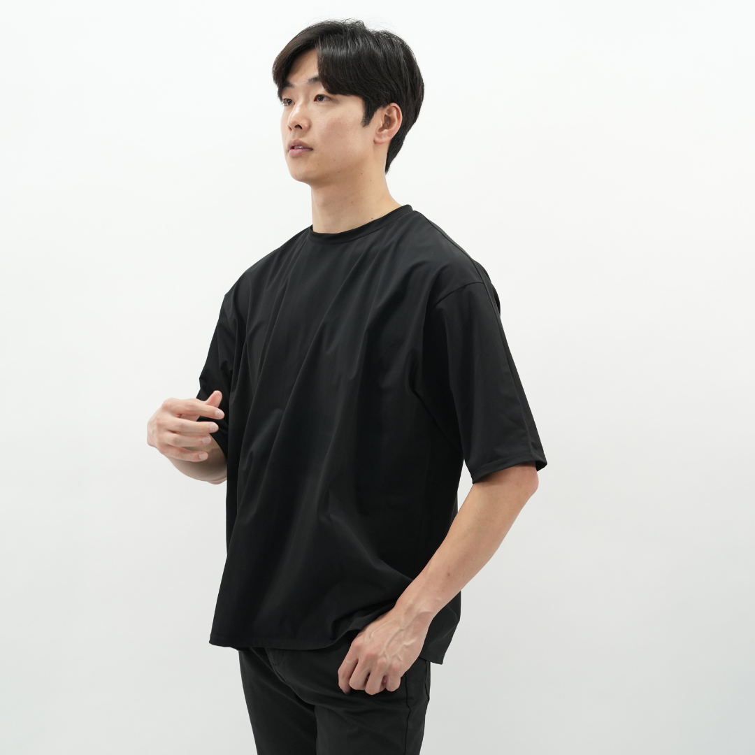 オーバーサイズでゆったりと。