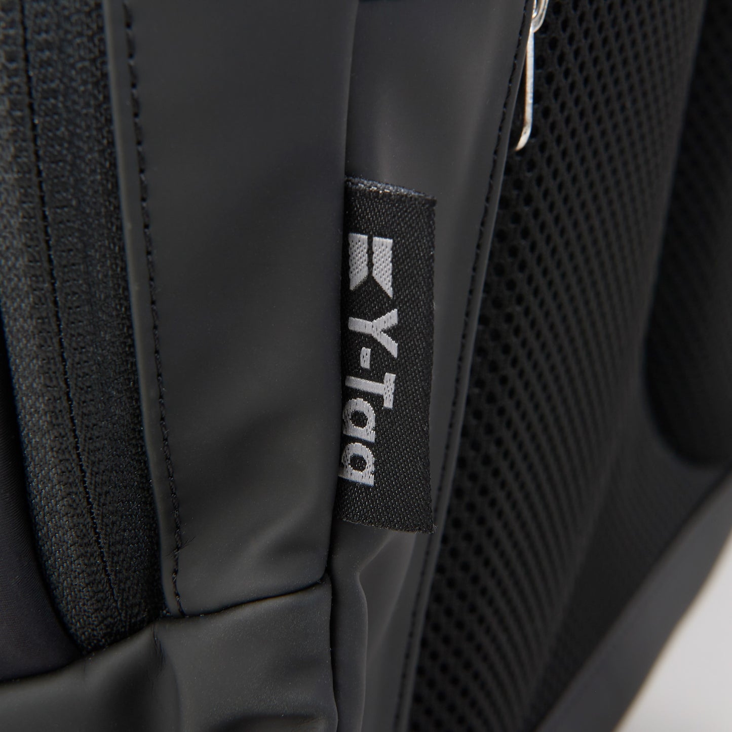 Arc - back pack