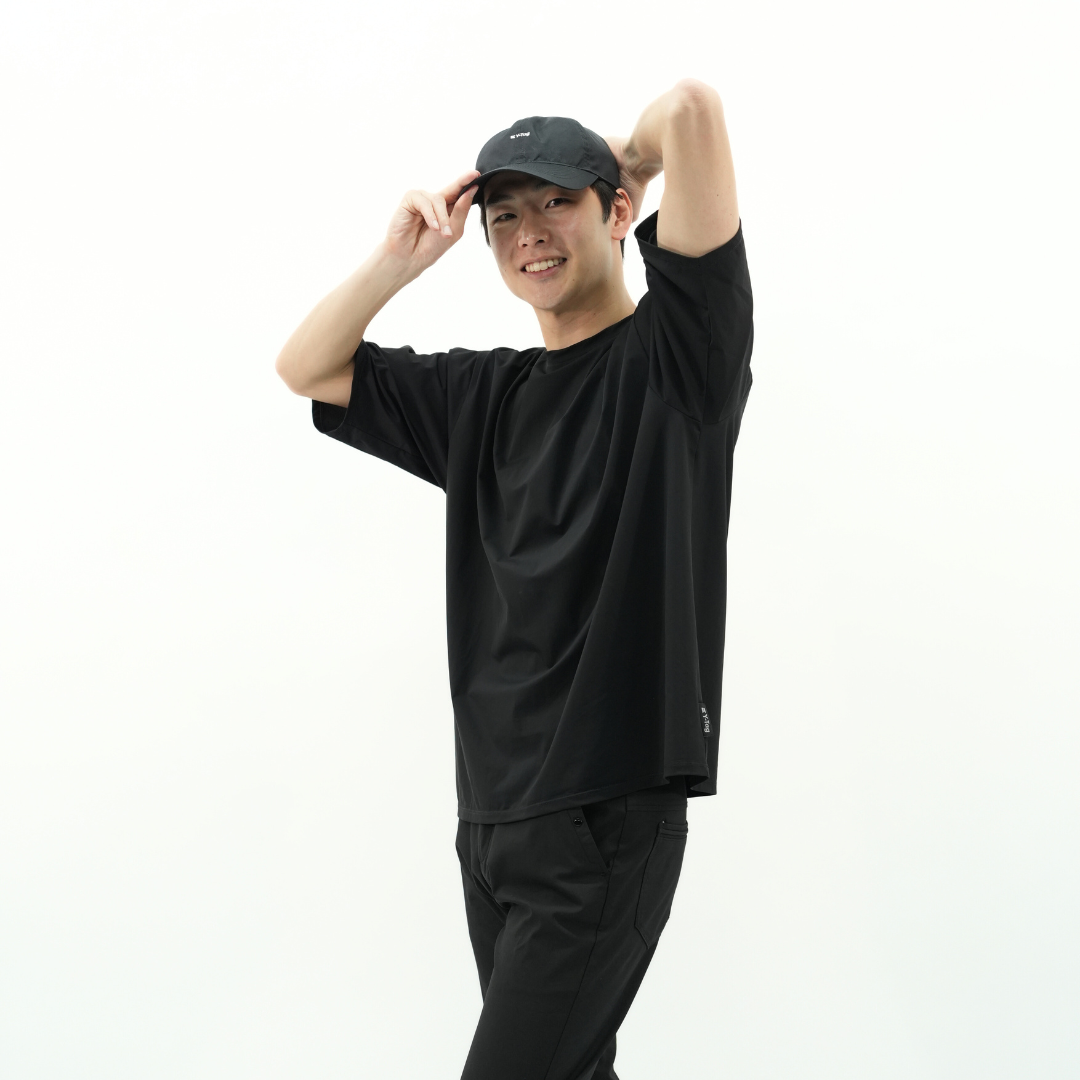 シワになりにくく、洗濯してもすぐ乾く