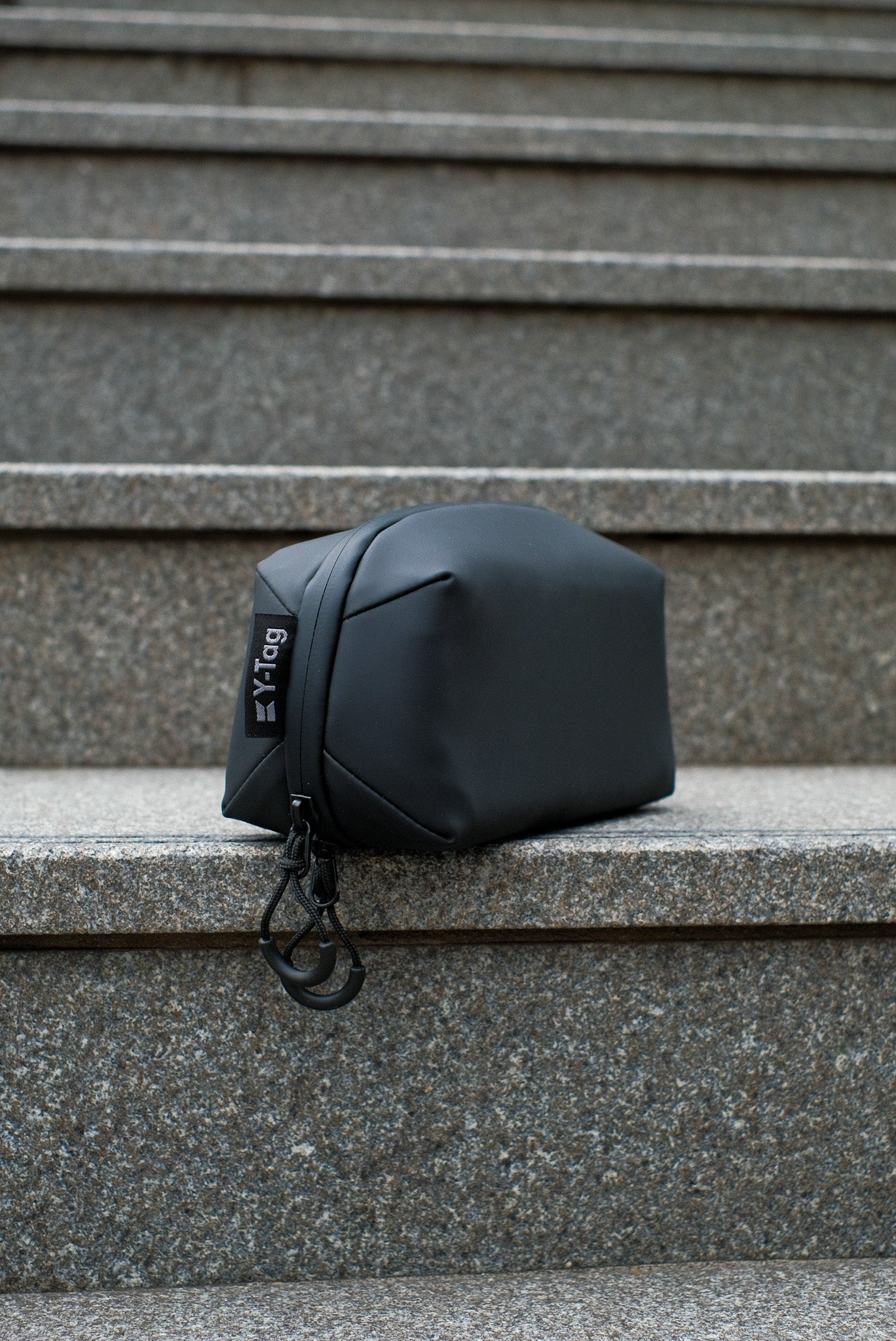 Tank - gadget porch:black