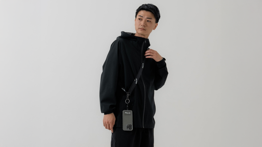シーンに合わせて使い分ける2wayスマホショルダー