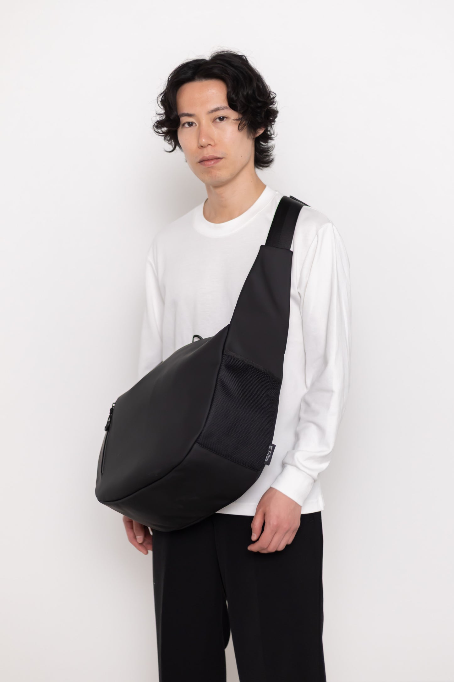 Move - shoulder bag